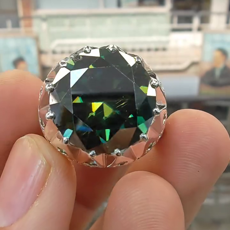 8ct Round Cut Peridot Vintage Handmade Men's Ring