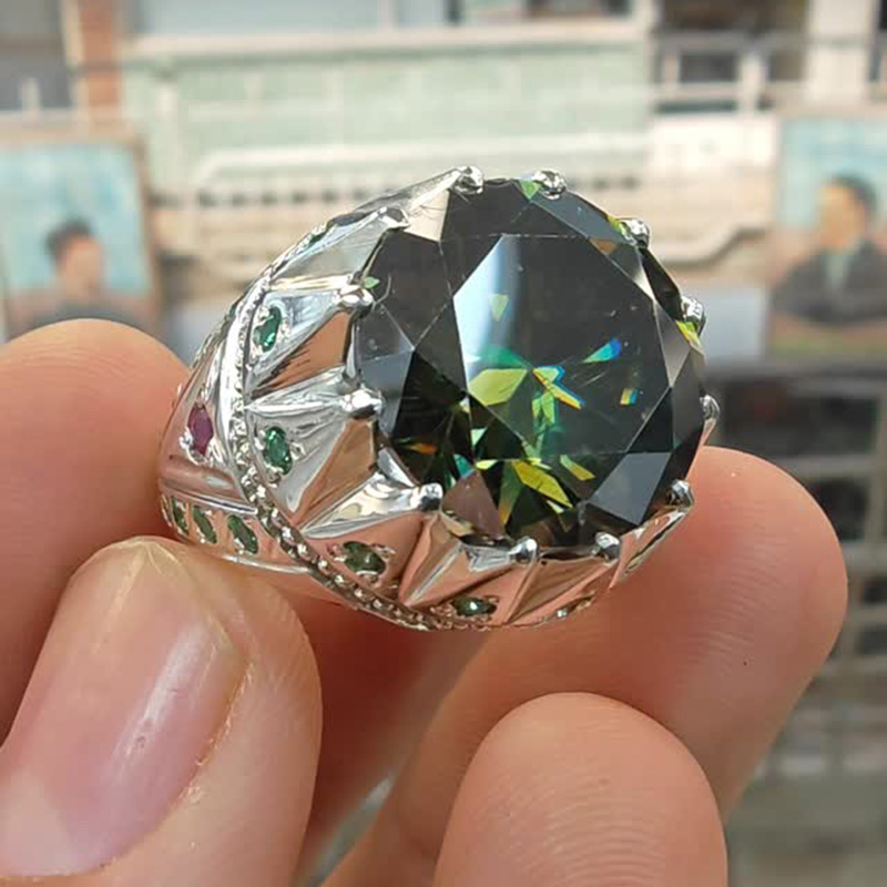 8ct Round Cut Peridot Vintage Handmade Men's Ring