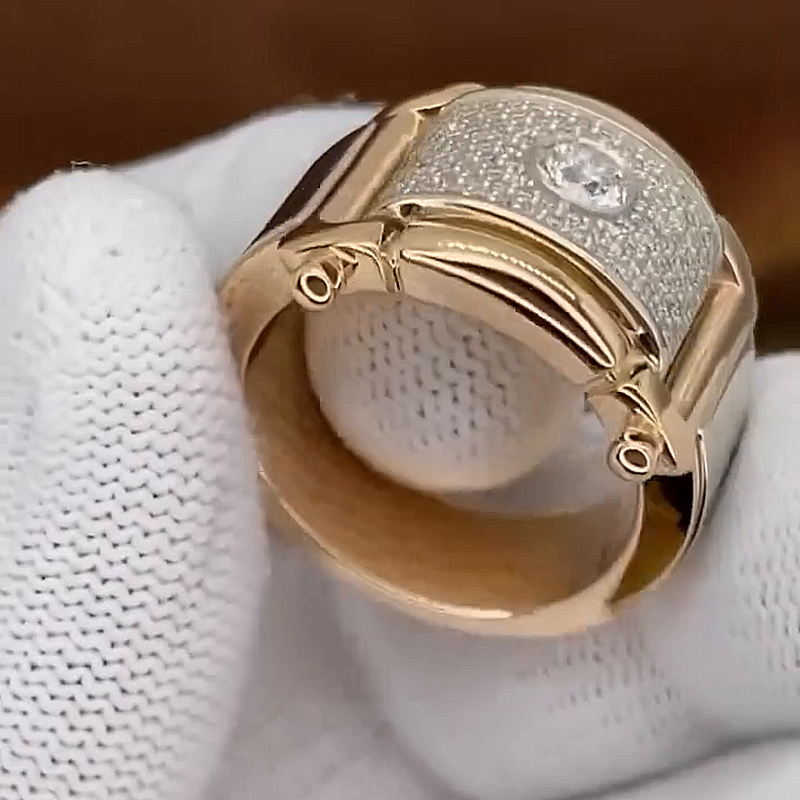 1ct Round Cut Pave Set Yellow Gold Men's Ring