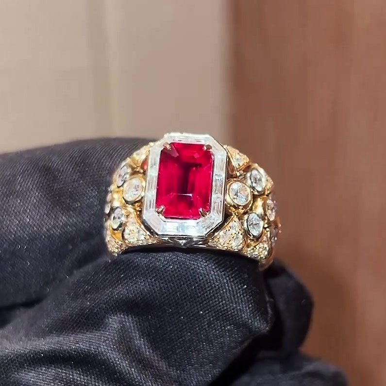 7ct Art Deco Design Emerald Cut Garnet Sapphire Ring