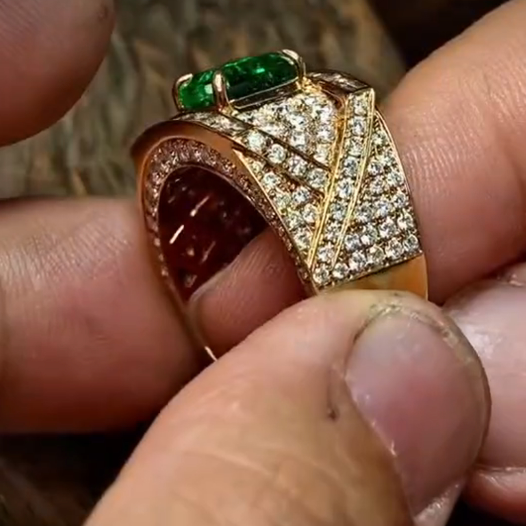 8ct cushion cut emerald sterling silver plated with gold luxury handcrafted men's ring