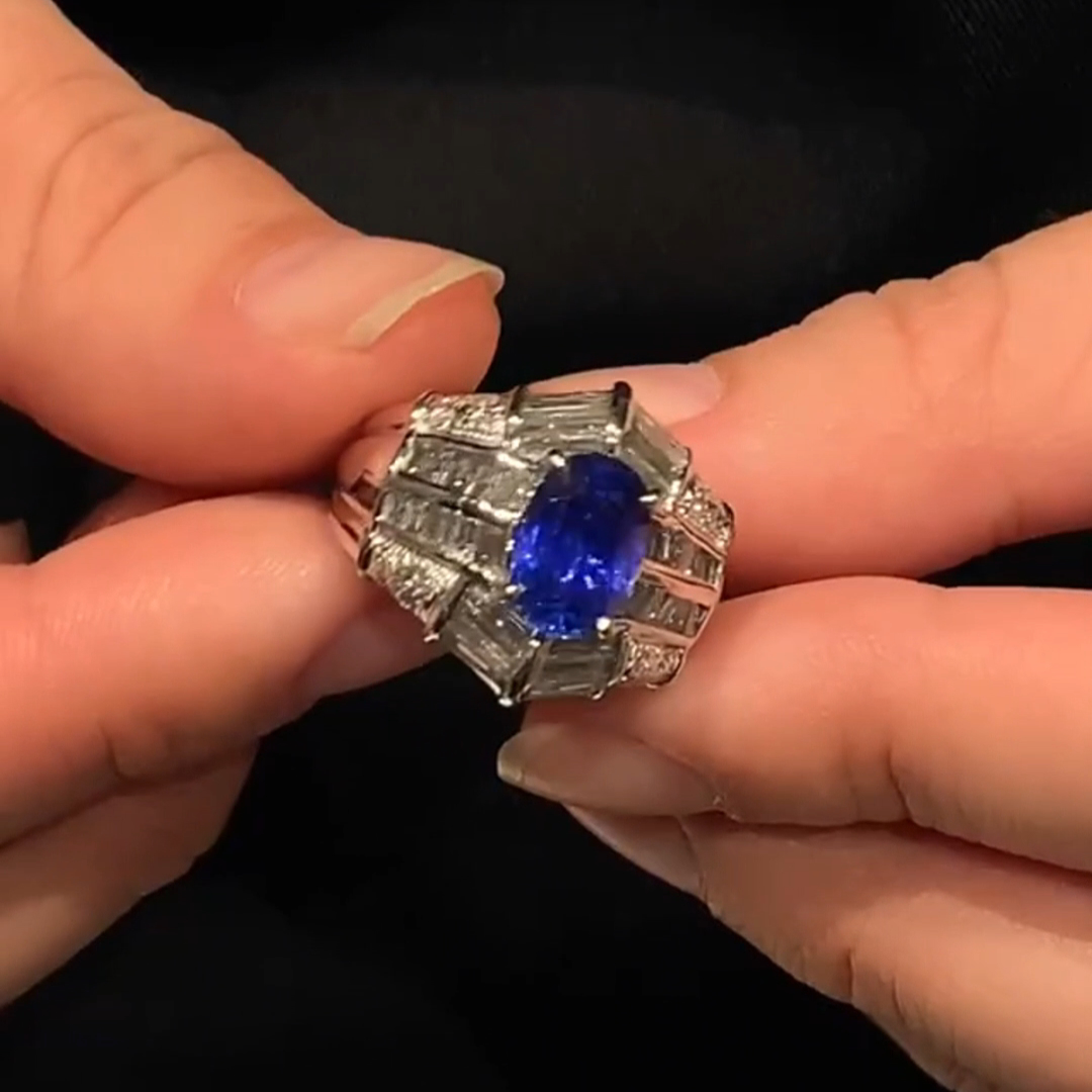 8ct oval cut sapphire sterling silver luxury handcrafted men's ring