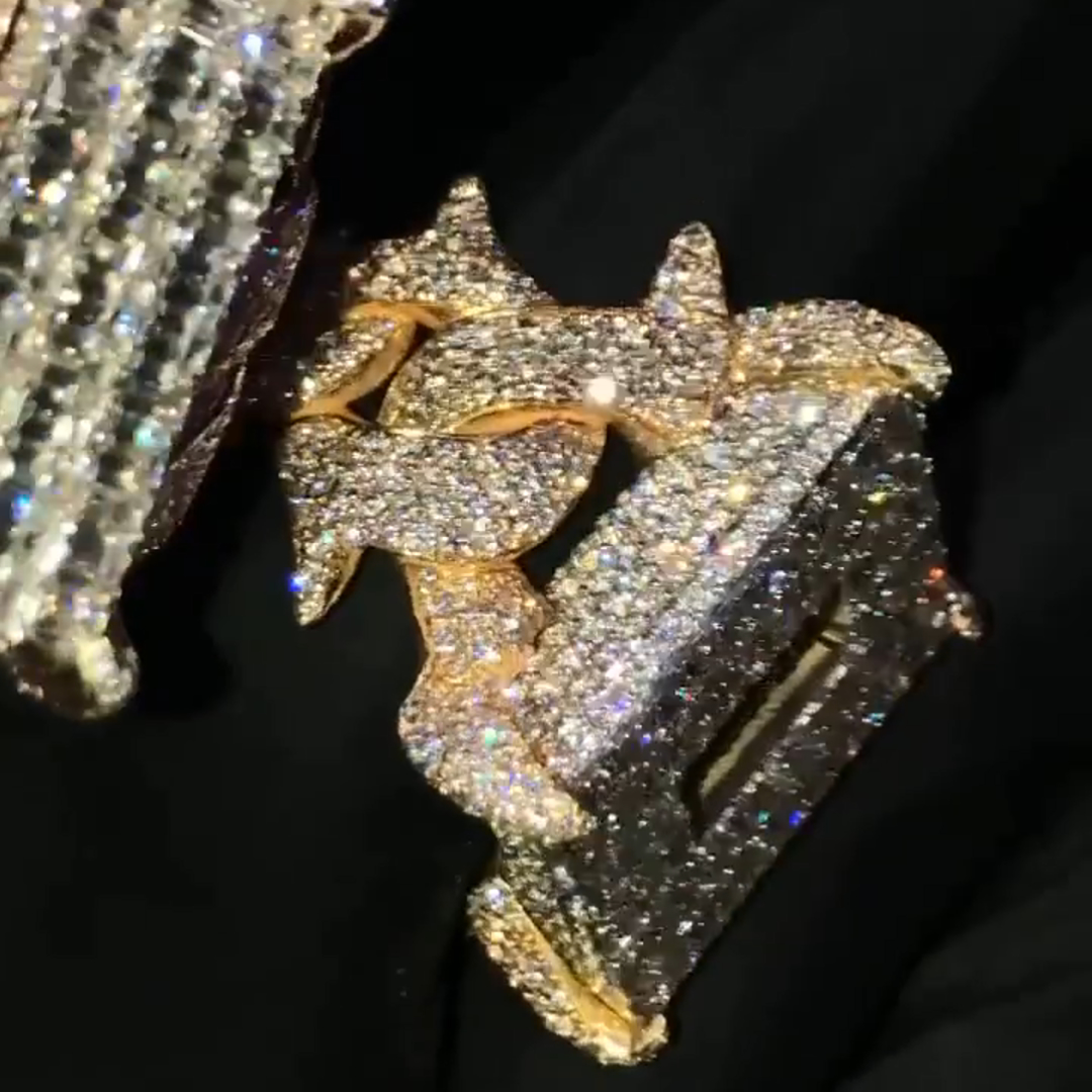 33ctw Cushion Cut Diamond I&O Shape Luxury Sterling Silver Plated Yellow Gold And Rose Gold Plated Men's Ring