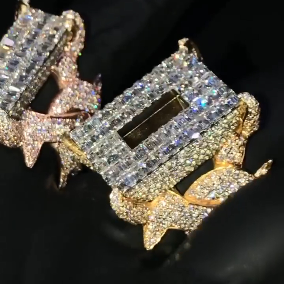 33ctw Cushion Cut Diamond I&O Shape Luxury Sterling Silver Plated Yellow Gold And Rose Gold Plated Men's Ring