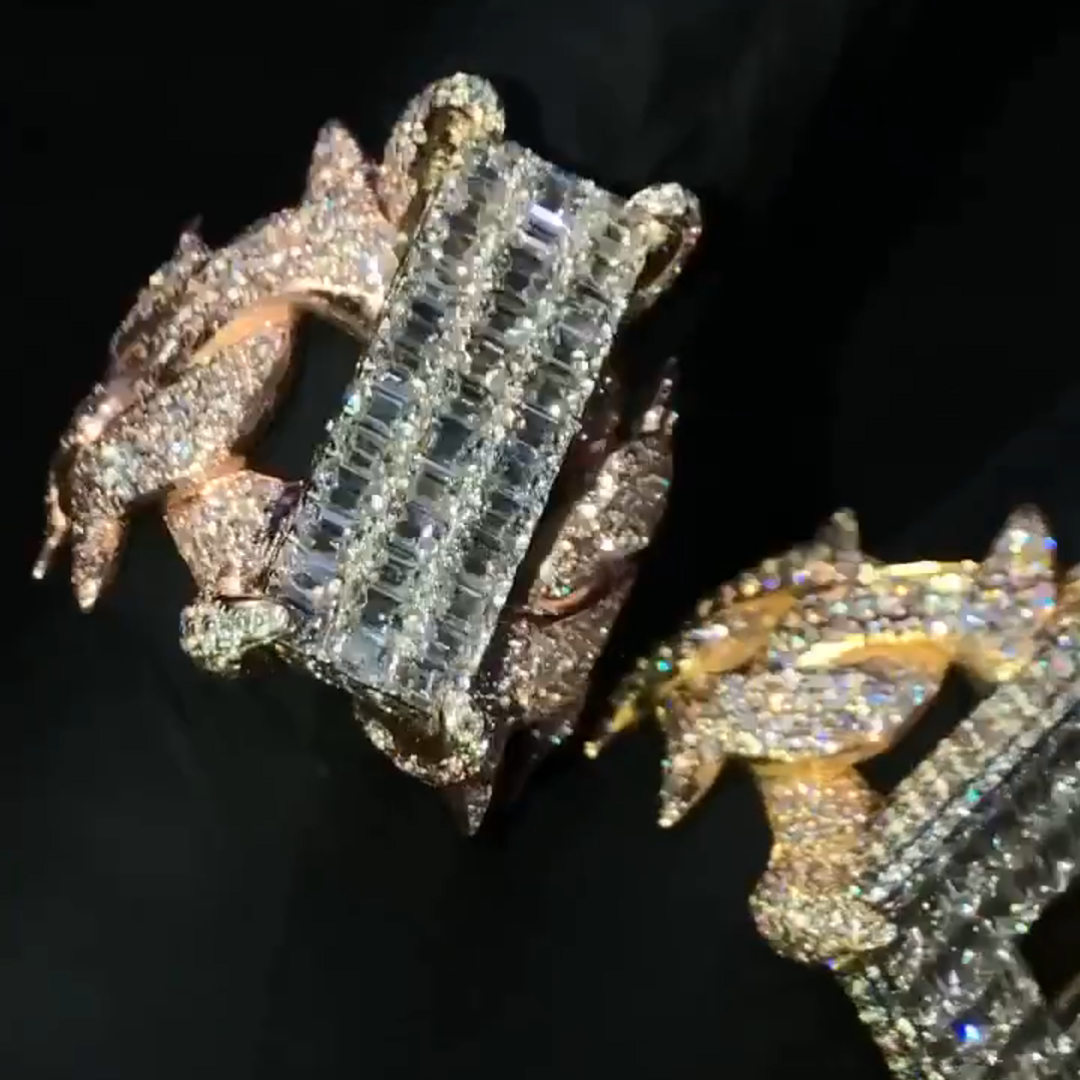 33ctw Cushion Cut Diamond I&O Shape Luxury Sterling Silver Plated Yellow Gold And Rose Gold Plated Men's Ring