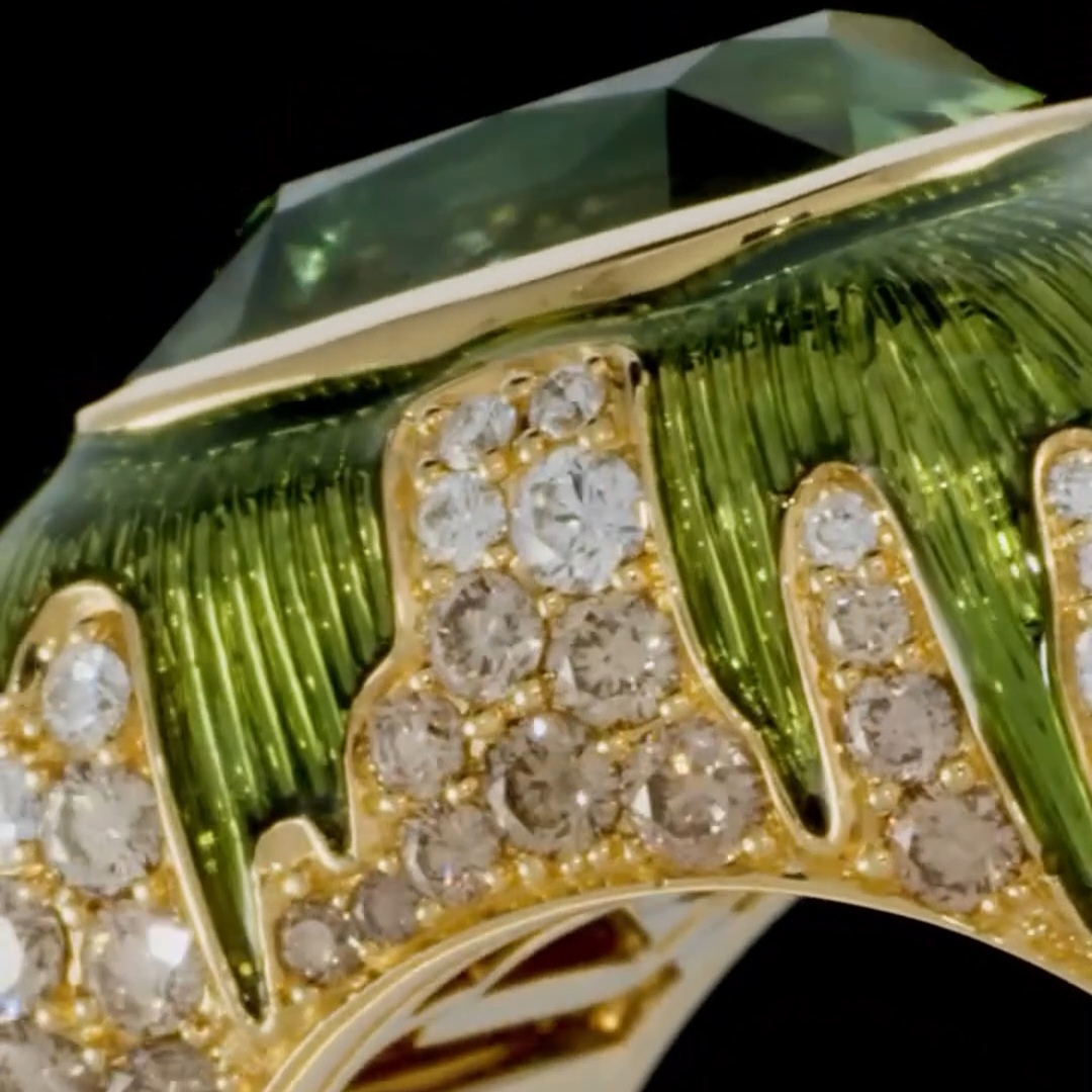 18ct Cushion Cut Emerald Crystal Stone And Round Cut Diamond Luxury Sterling Silver Plated Yellow Gold Handmade Men's Ring