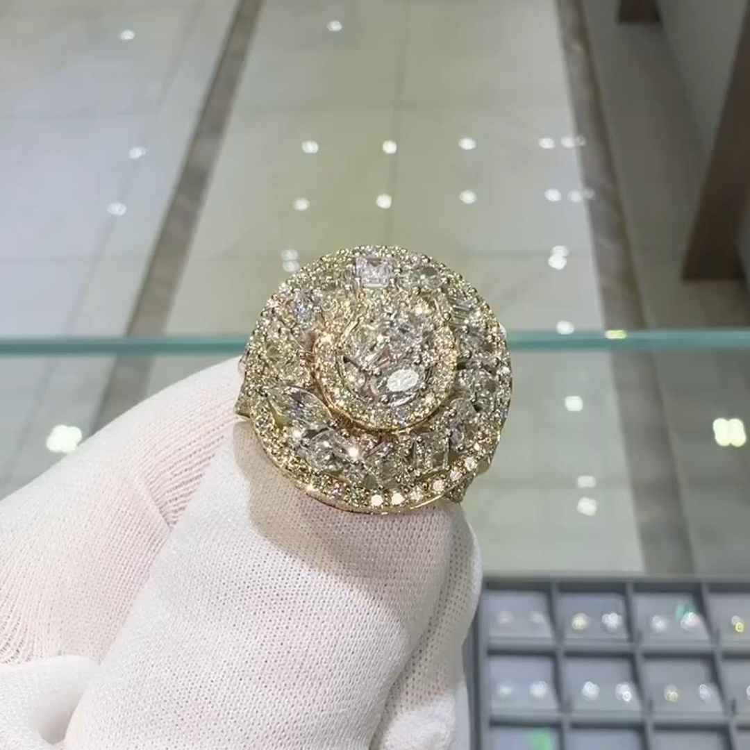 36ctw Oval Cut And Cushion Cut Zircon Sterling Silver Plated Yellow Gold Handmade Ring