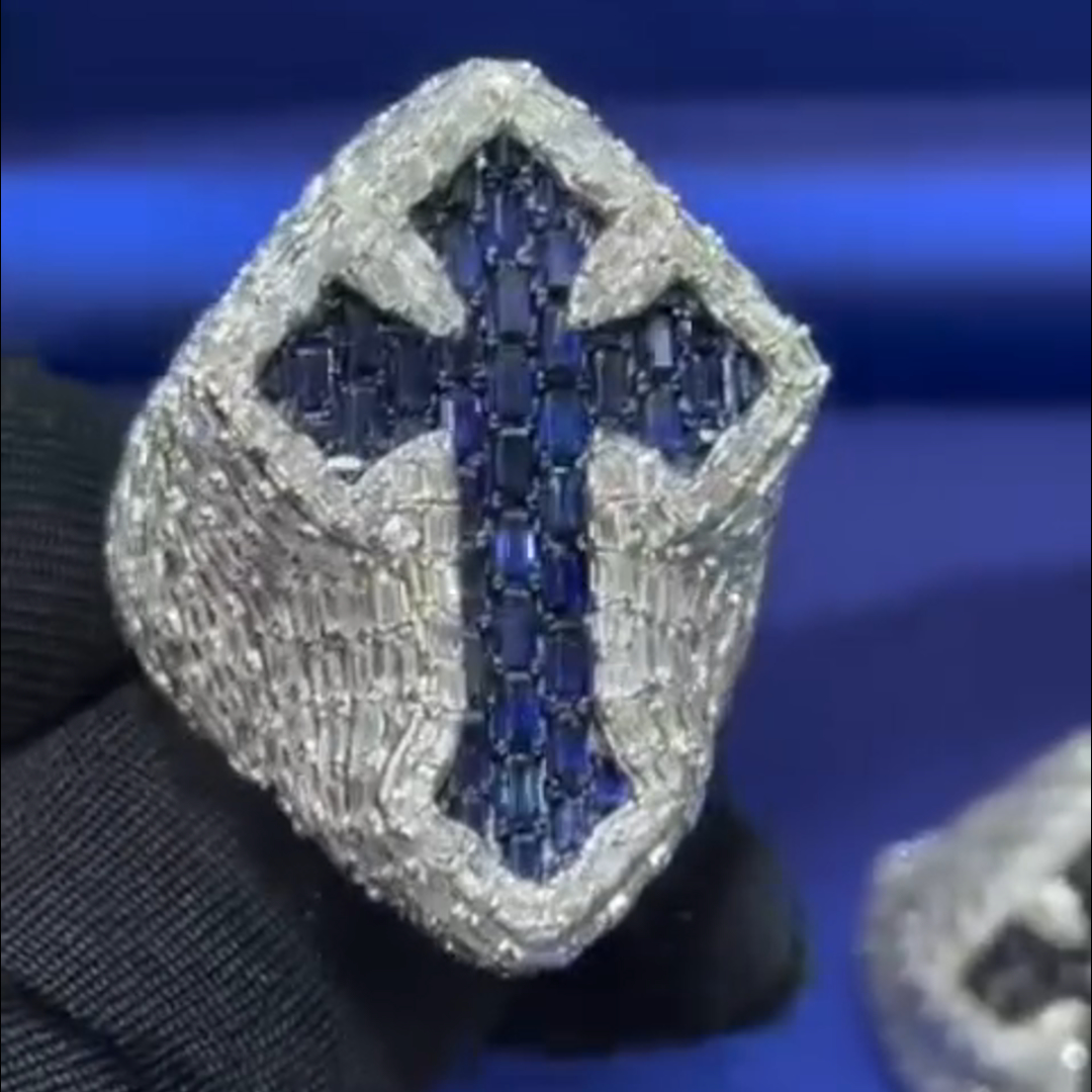 26ct Sapphire And Diamond Luxurious Sterling Silver Handmade Cross Ring