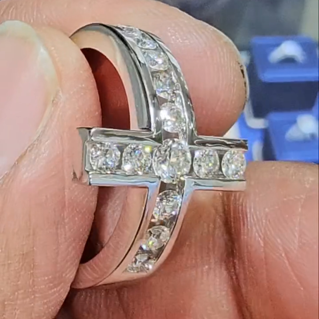 8ct Round-cut Diamond Cross Shaped Sterling Silver Handmade Ring