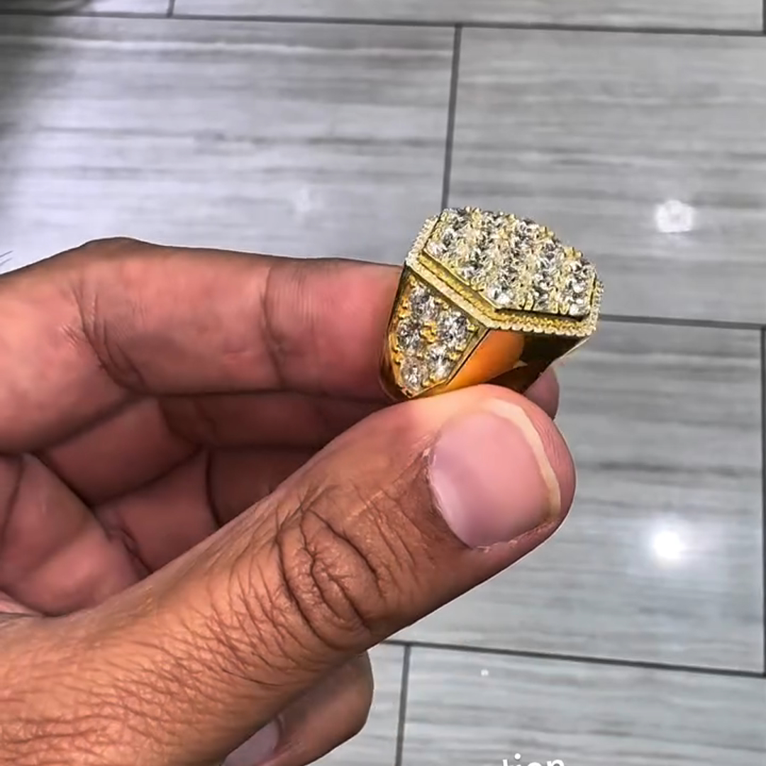 4.5ct Round-cut Zircon Sterling Silver Plated Yellow Gold Handmade Ring