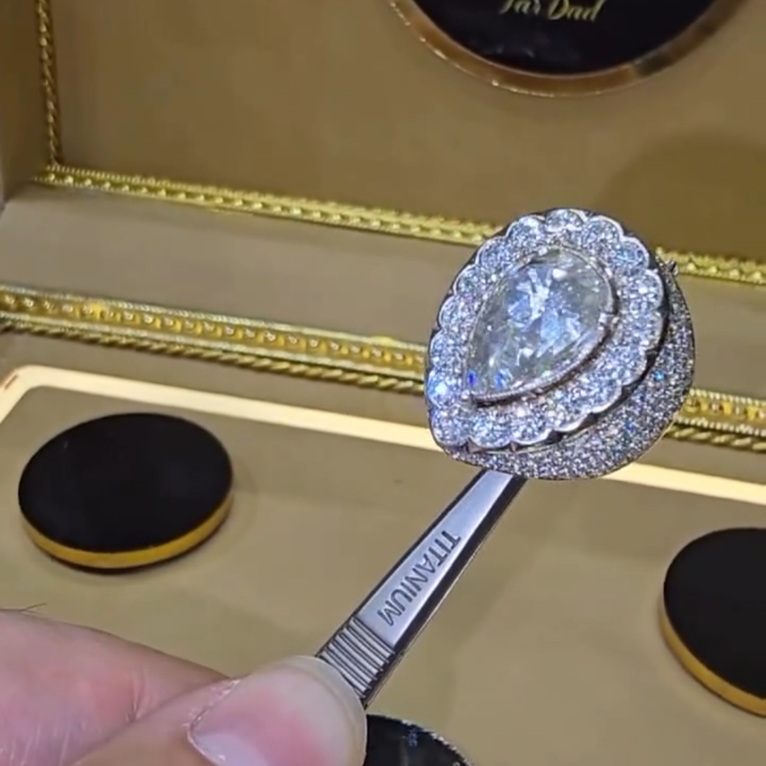 8ct Pear-cut Diamond Sterling Silver Plated Yellow Gold Handmade Ring