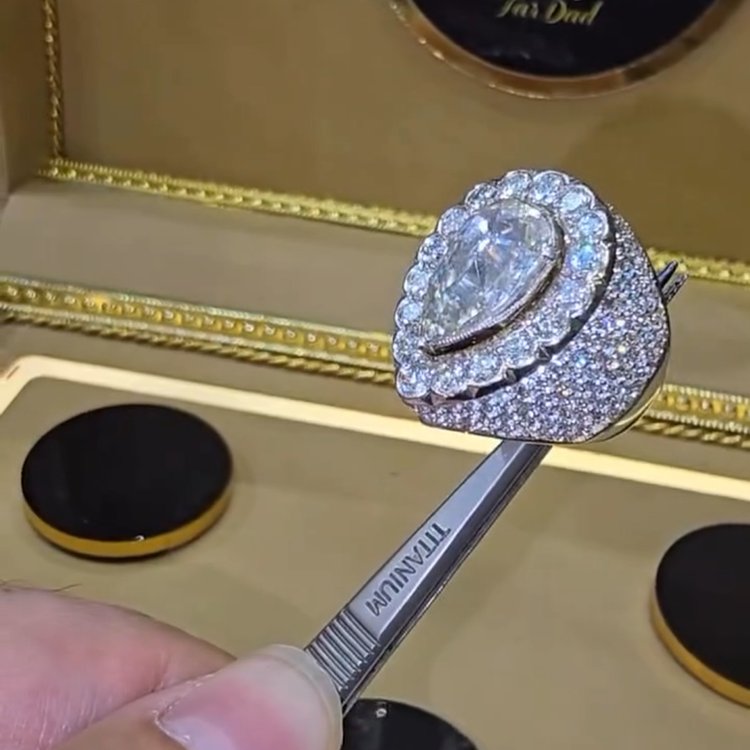 8ct Pear-cut Diamond Sterling Silver Plated Yellow Gold Handmade Ring