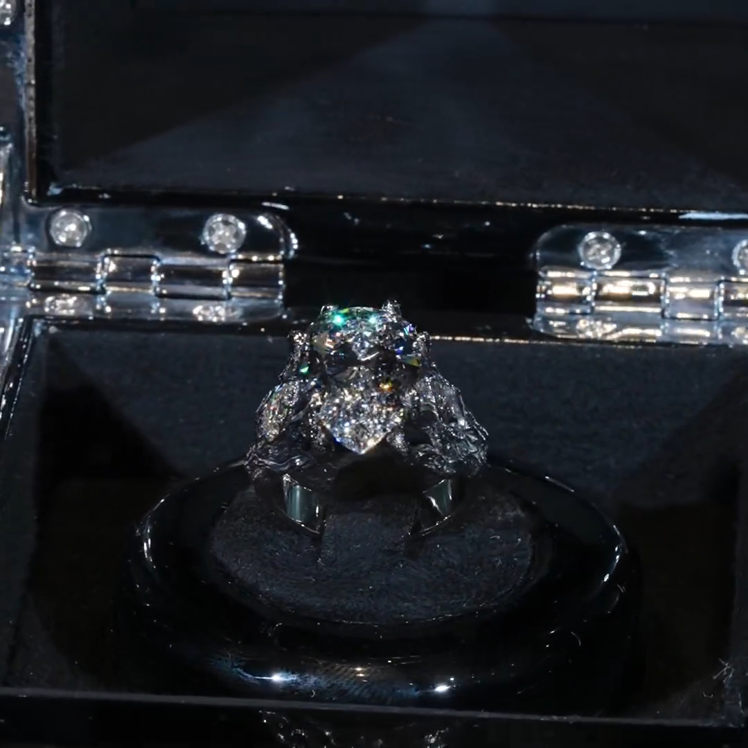 8ct Pear-shaped Diamond Sterling Silver Handmade Ring