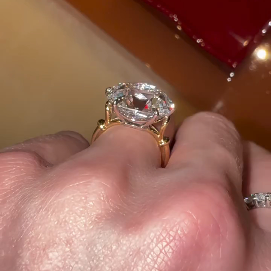 6ct cushion-cut diamond sterling silver plated yellow gold handmade ring