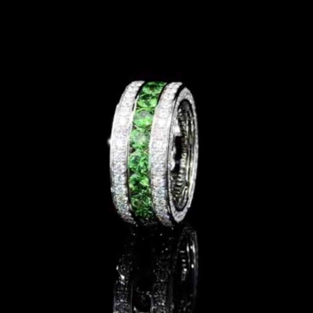 4ct Round-cut Emerald Sterling Silver Handmade Ring