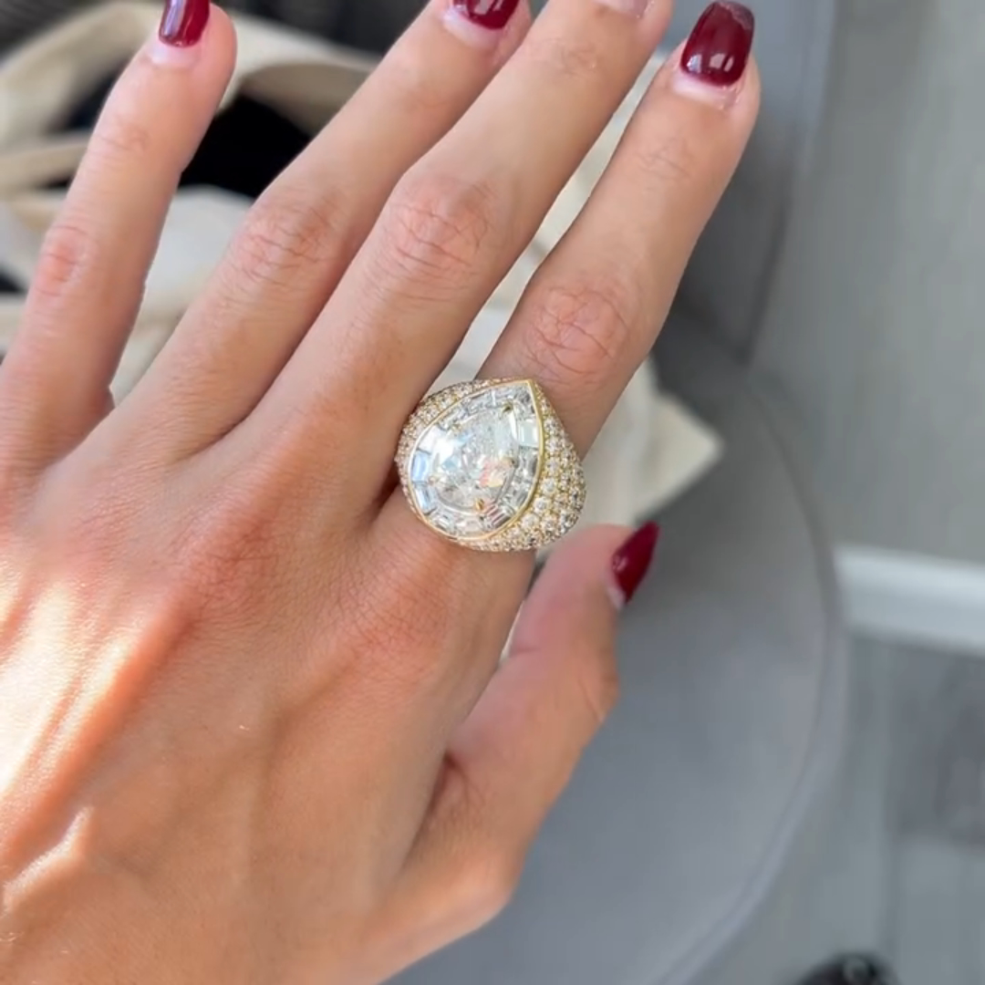 8ct Pear Cut Sterling Silver Plated With Yellow Gold Luxury Handmade Ring