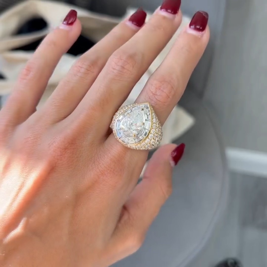 8ct Pear Cut Sterling Silver Plated With Yellow Gold Luxury Handmade Ring