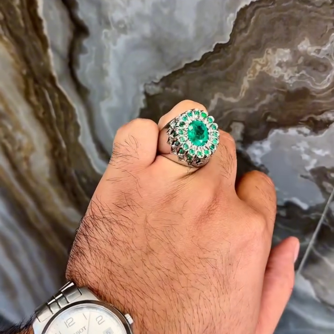 3ct Oval-cut Emerald Handmade Sterling Silver Ring