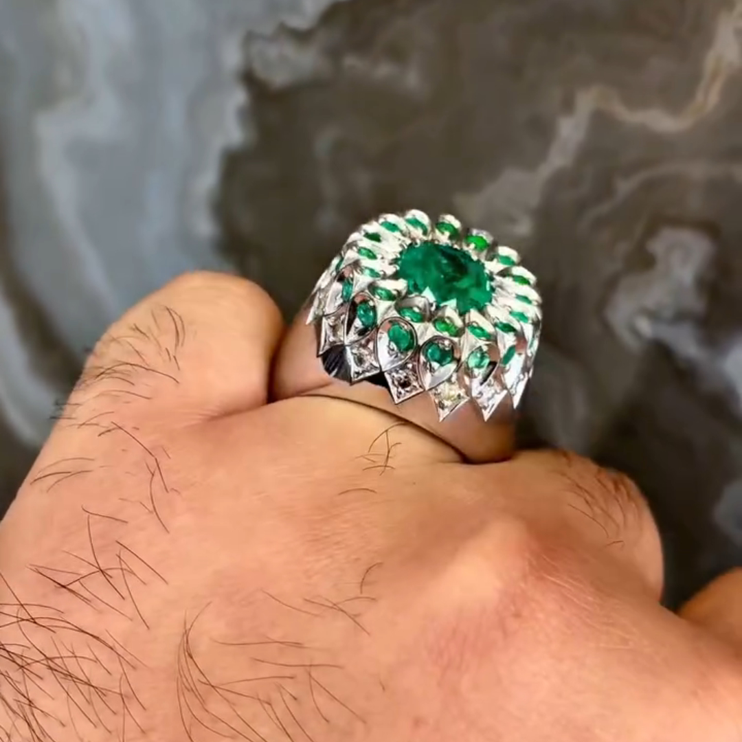 3ct Oval-cut Emerald Handmade Sterling Silver Ring