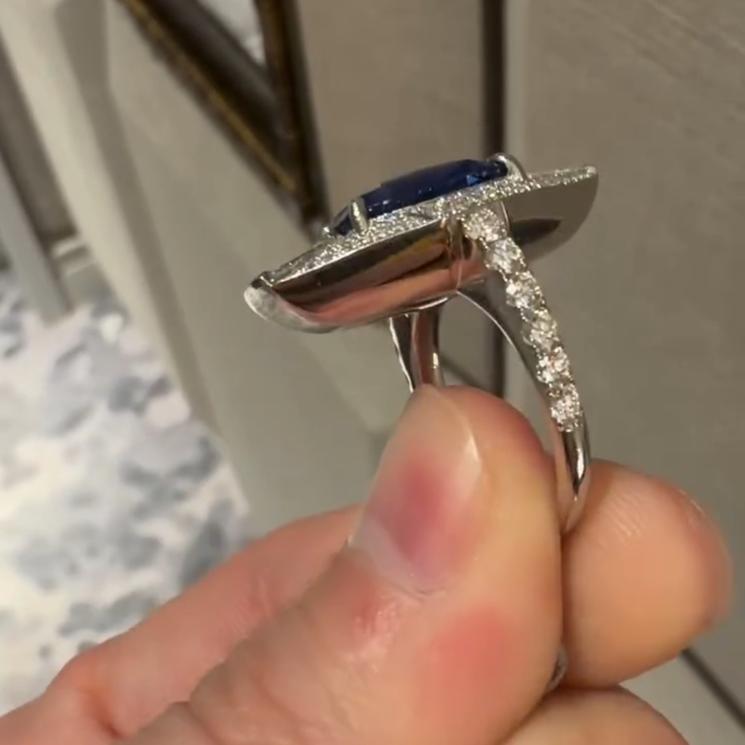 5ct Cushion-cut Sapphire Sterling Silver Handmade Ring