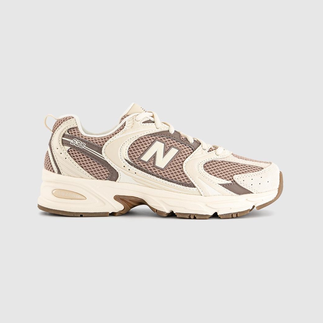 New Balance 530 Trainers