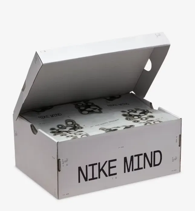 Nike Mind 002
