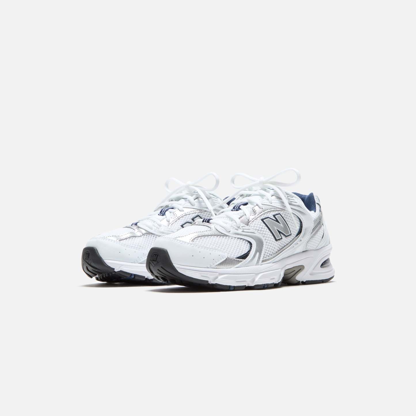 Nethew Bathelance 530 - White / Natural Indigo