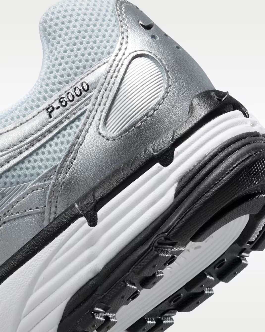 Nike P-6000