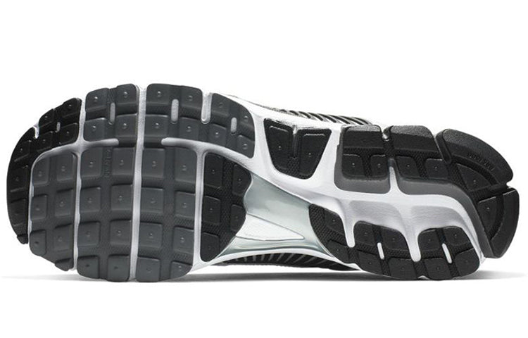 Nitheke Air Zoom Vomero 5