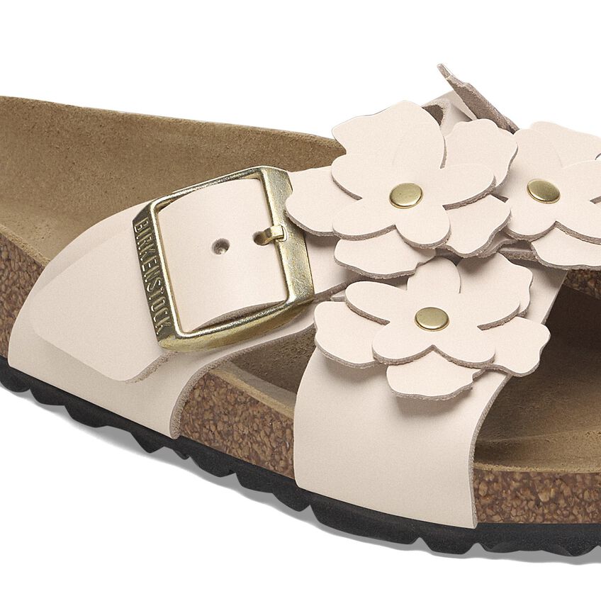 Siena Flower Embellishment