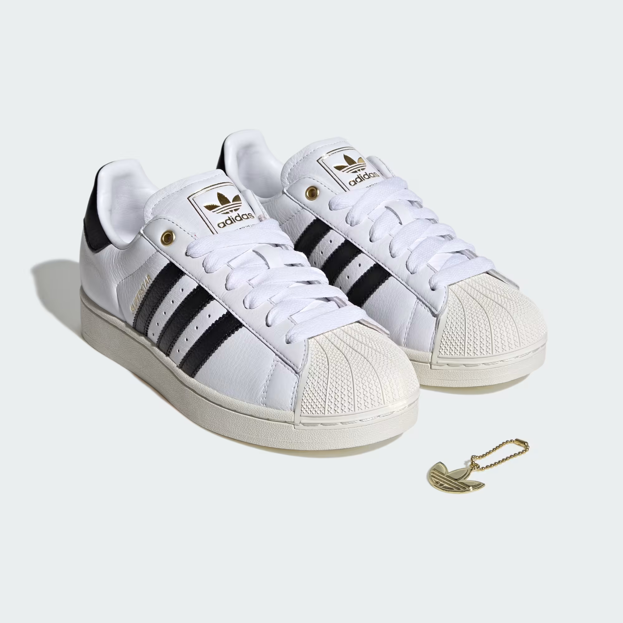 Adidas Superstar