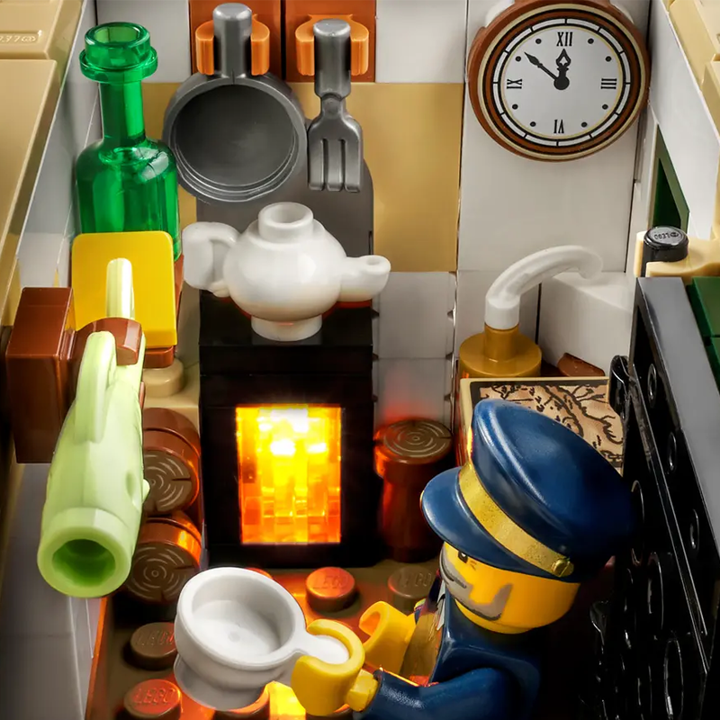 Motorized Lighthouse building blocks model - chaoxingtoys