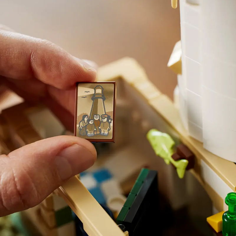 Motorized Lighthouse building blocks model - chaoxingtoys