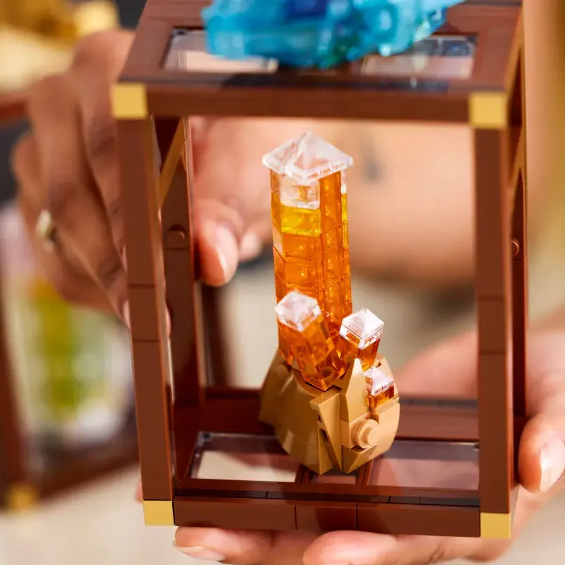 Crystal Mineral Showcase Build building blocks model - chaoxingtoys
