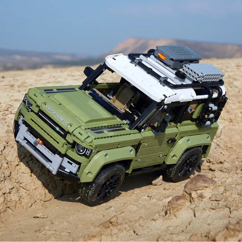 Land Rover Defender building blocks 42110