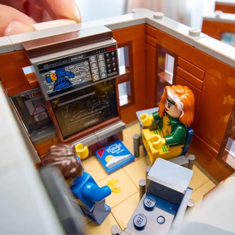 X-Men Mansion building blocks 76294