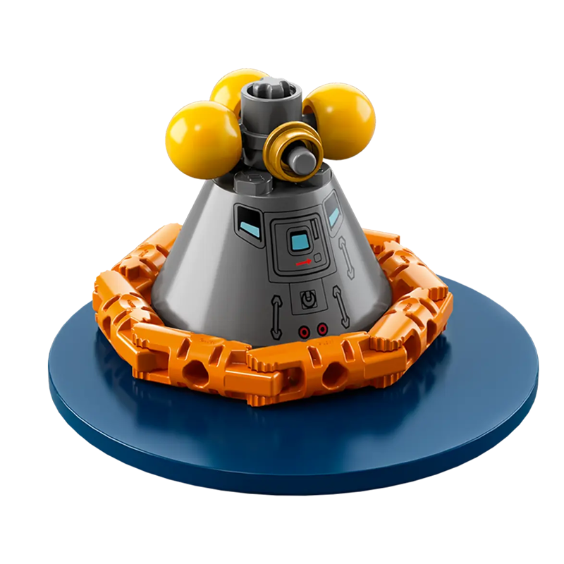 Historic Lunar Launch Rocket building blocks model - chaoxingtoys