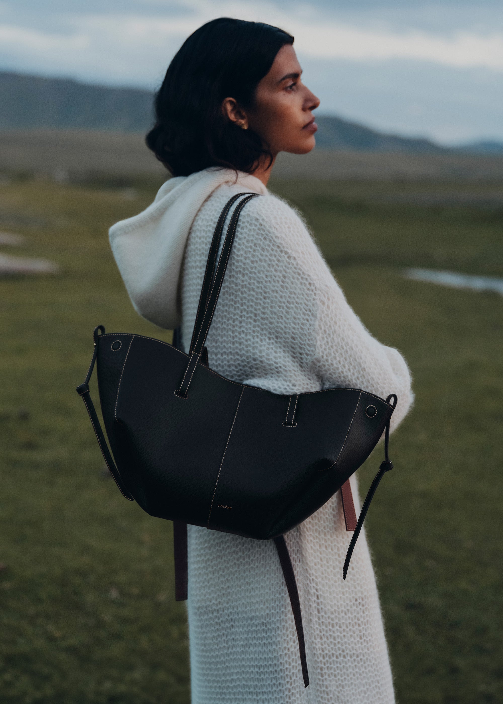 Sac Cyma Mini - Noir Grainé Coutures Écrues