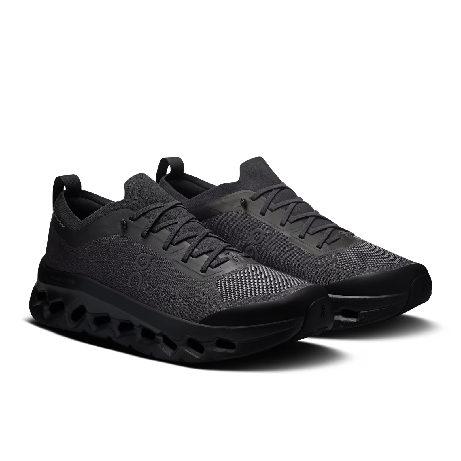 Cloudtilt Moon - Triple Black