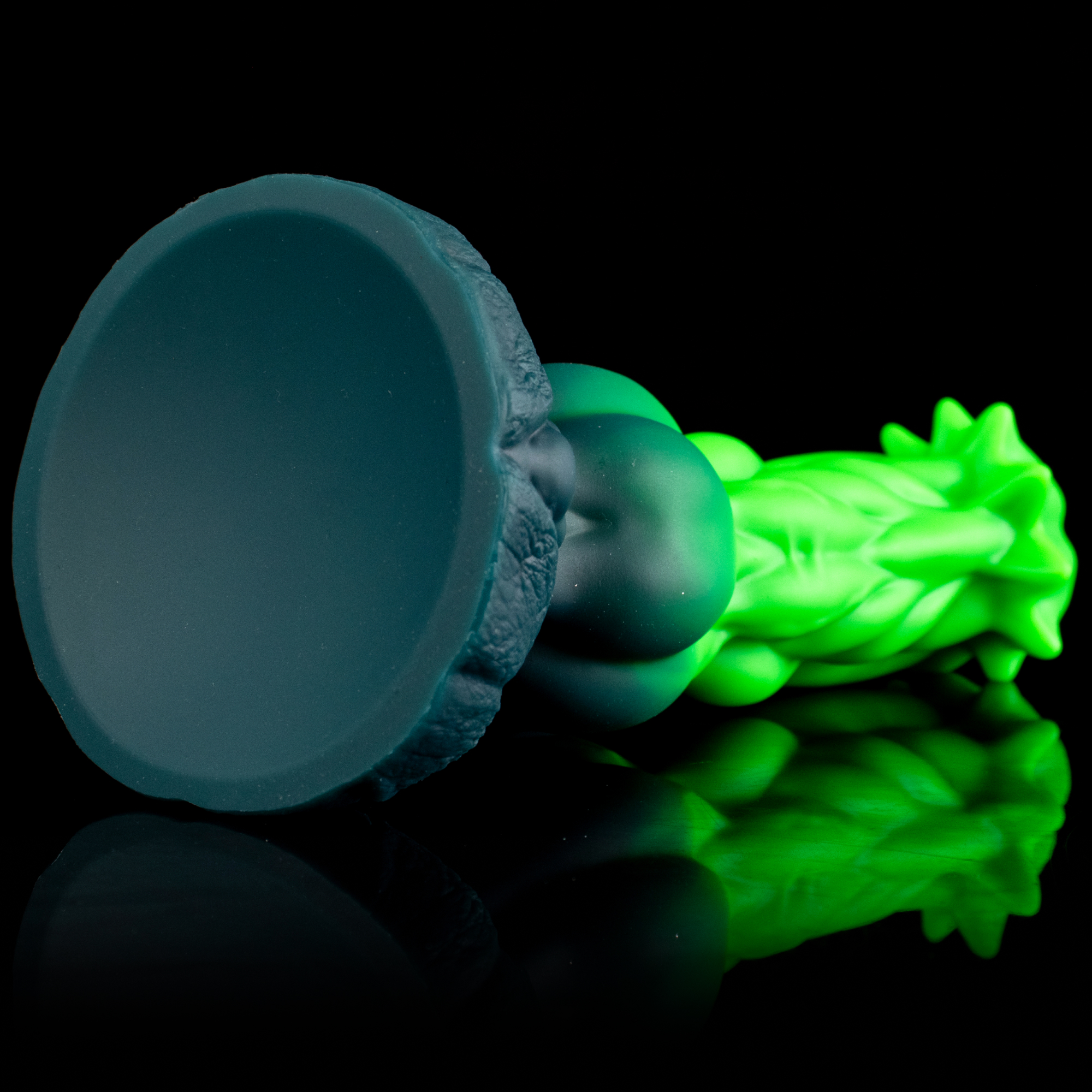Helio-Phage Bloom - Bioluminescent Spiral Alien Dildo | Korym