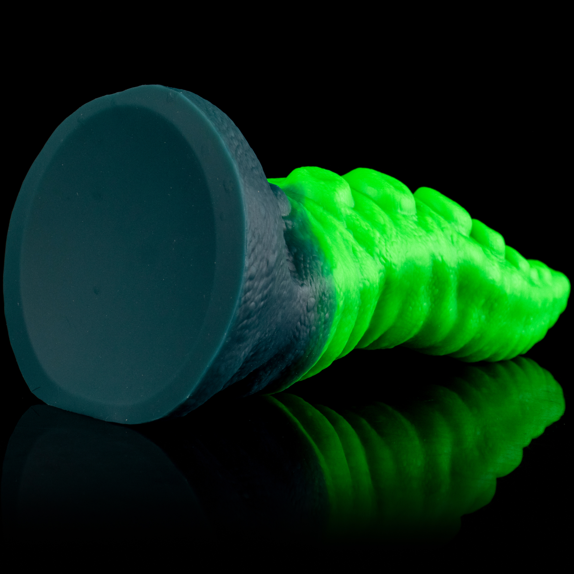 Tentacle of the Myco-Web - Dual-Textured Bioluminescent Alien Dildo | korym