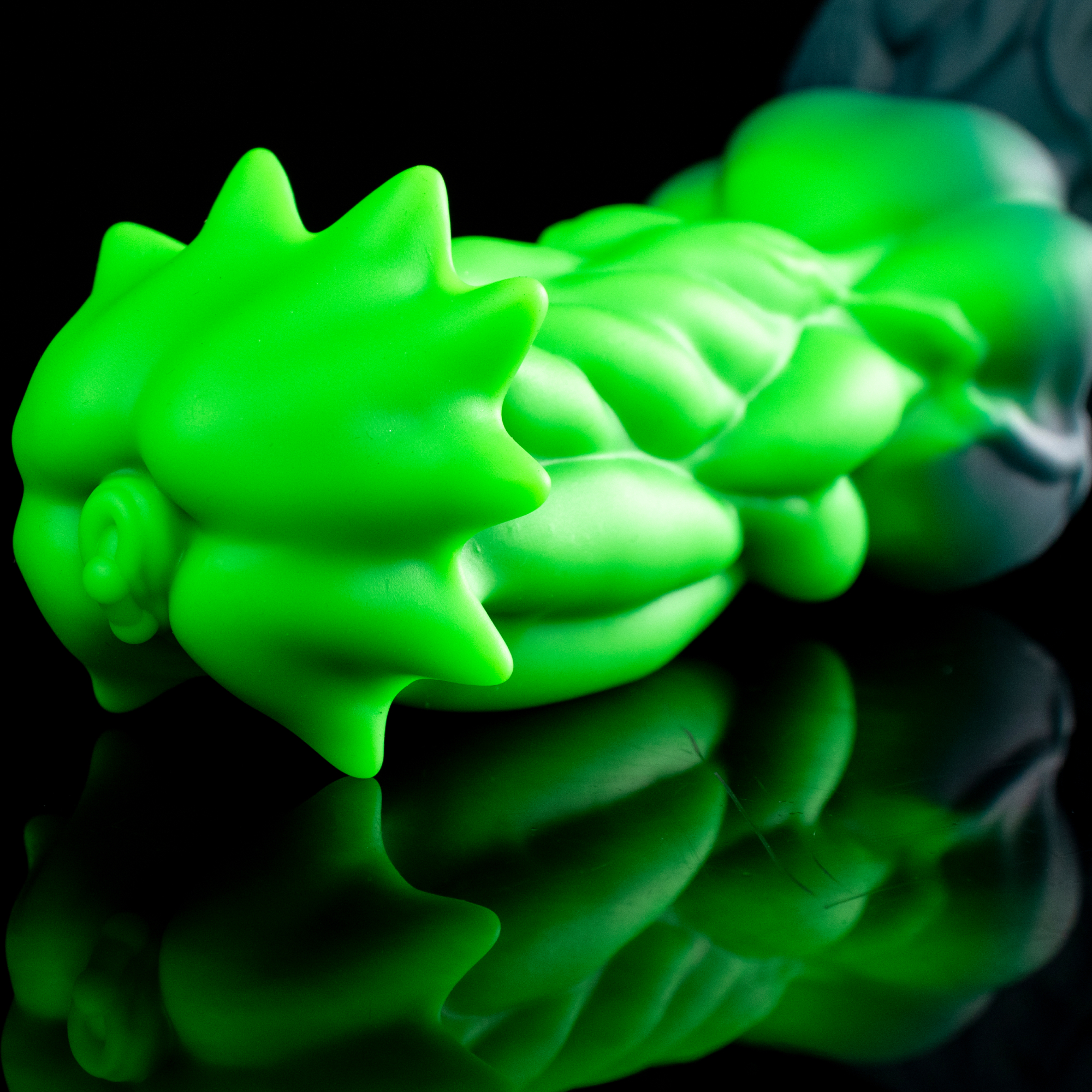 Helio-Phage Bloom - Bioluminescent Spiral Alien Dildo | Korym