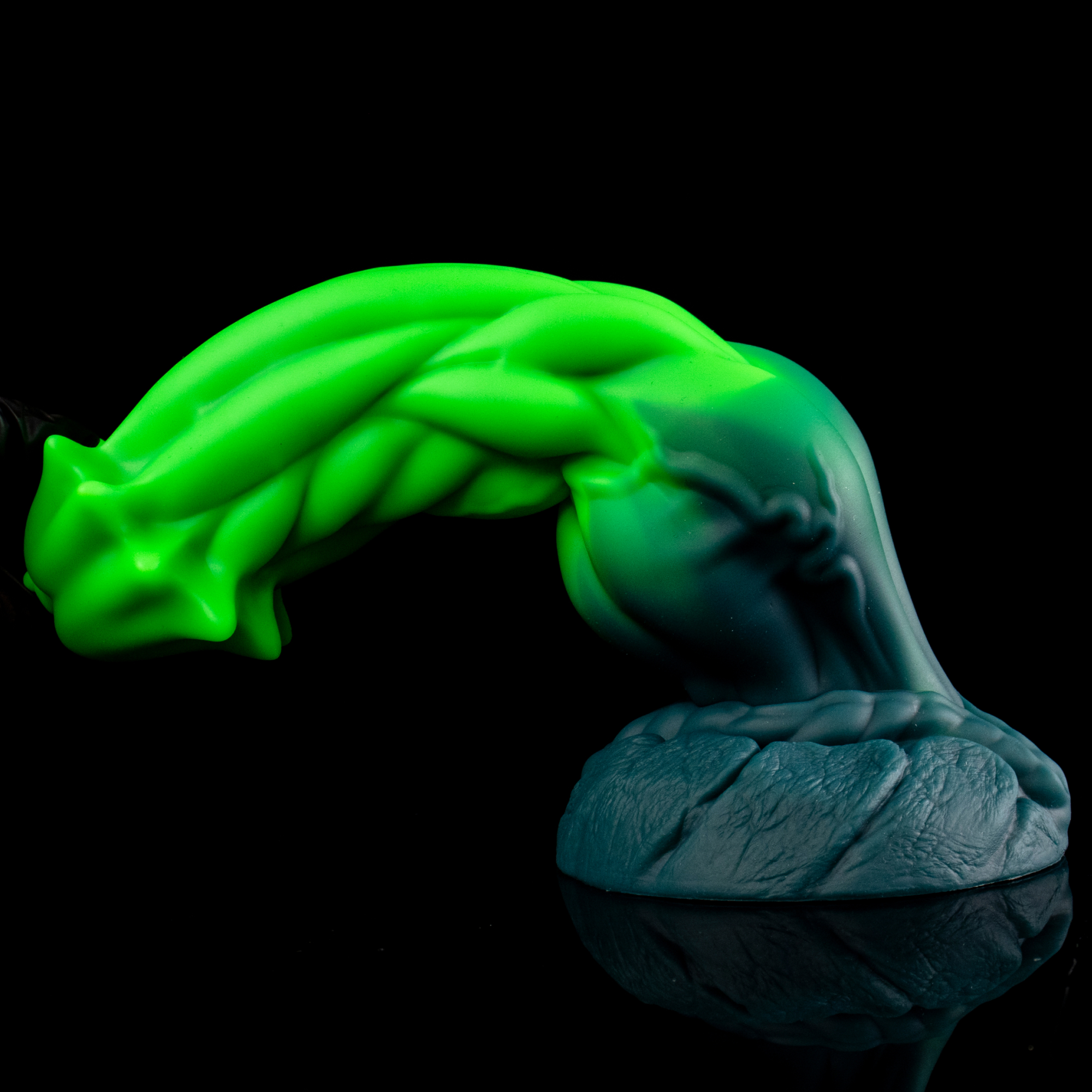 Helio-Phage Bloom - Bioluminescent Spiral Alien Dildo | Korym