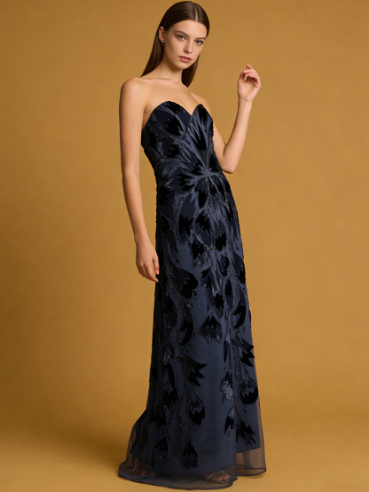 A-Line Strapless Tulle Floor-Length Dress with Velvet Floral for Wedding Guest
