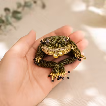 Charming Frog Coin Purse