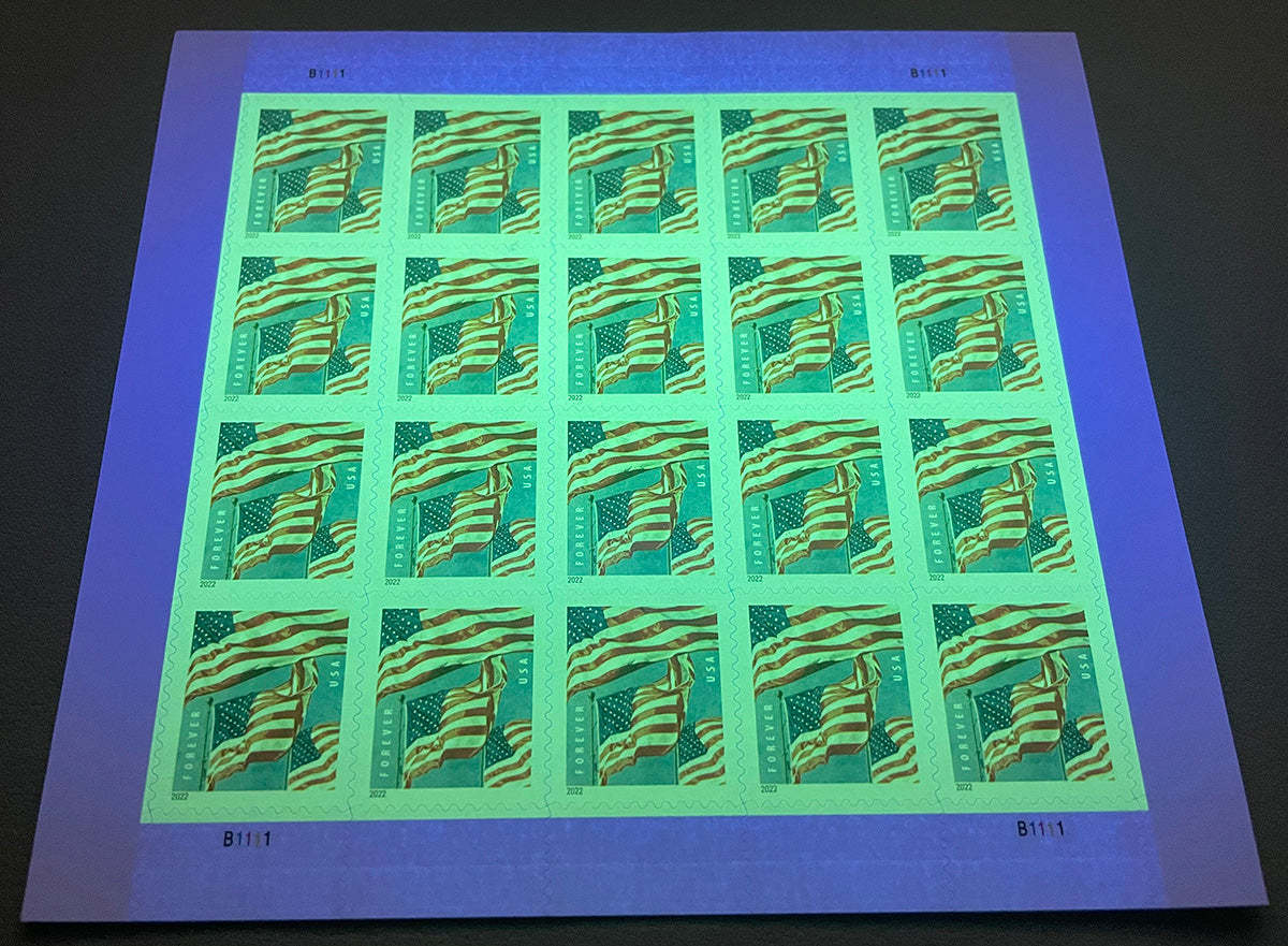 2022 US Flags Forever First Class Postage Stamps image 3