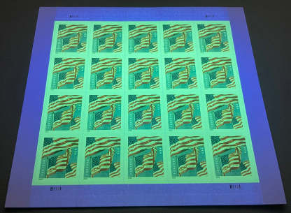 2022 US Flags Forever First Class Postage Stamps image 3