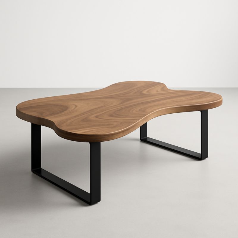 Table basse en bois de noyer forme libre pieds en métal noir