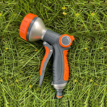 Multi-functional garden water pipe set