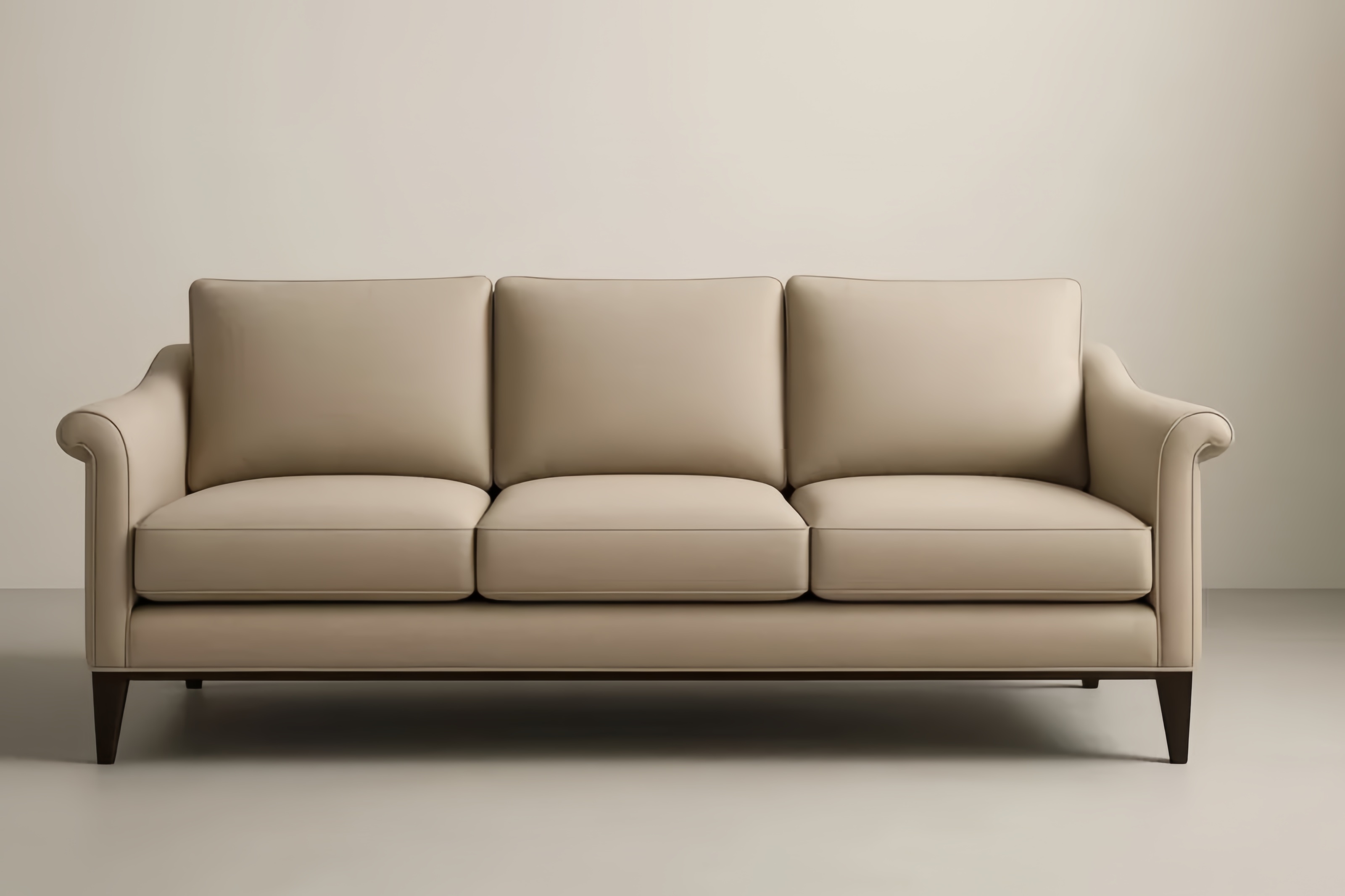 Divano lungo a Tre Posti in Tessuto Poliestere Beige con Imbottitura in Schiuma Memory e Struttura in Legno Massello